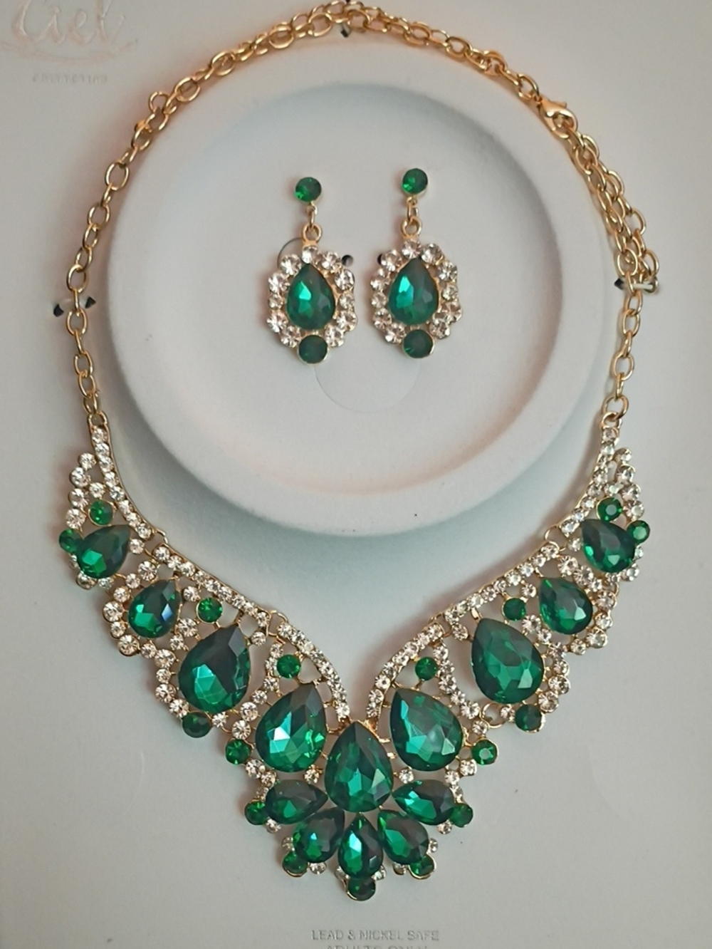 Gold-Tone Emerald Green Teardrop Statement Necklace with Matching Earrings